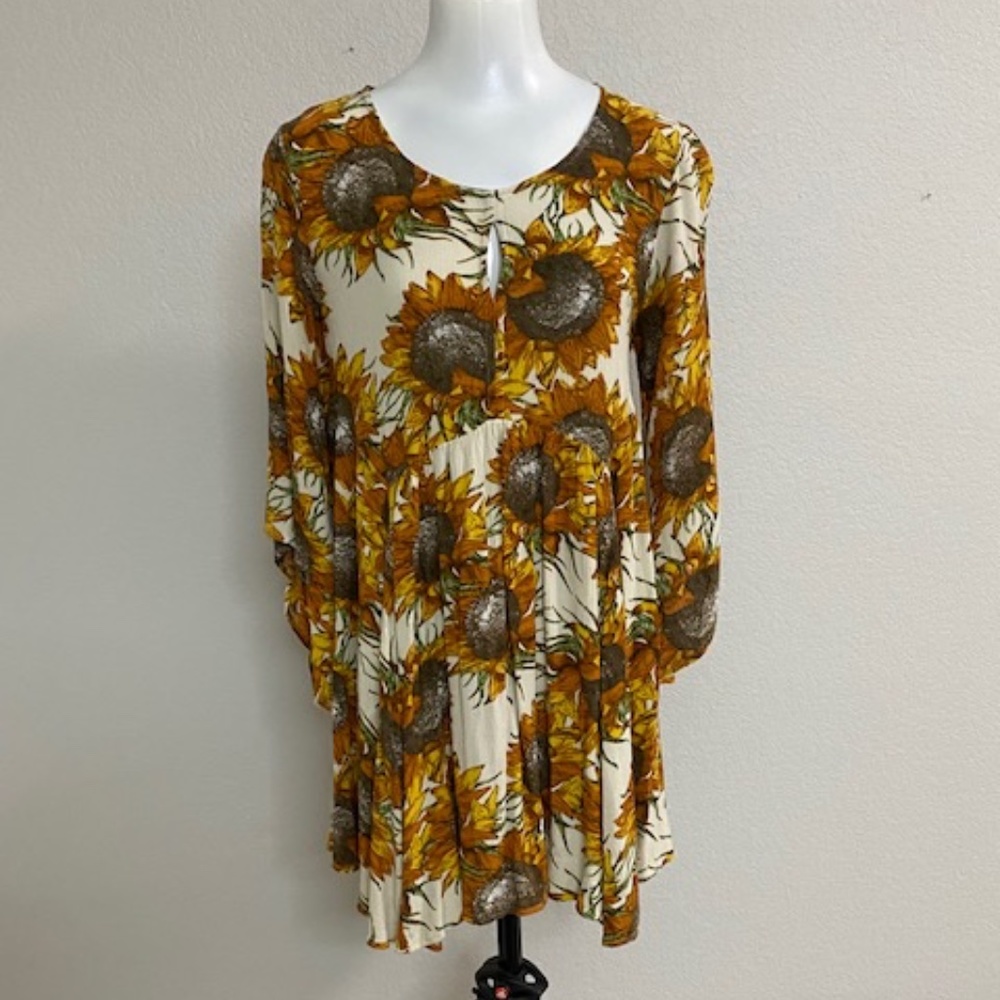Umgee Boho Sunflower Tunic Top Size Small